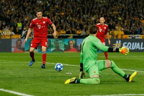 Greece Athens 22 10 2018 UEFA Champions League 2018 19 Season Preliminary Round Group Stage Group E 3 Gameday AEK Athens FC Bayern Muenchen Goal to 0 2 Goalkeeper Robert Lewandowski FCB DeFodi048