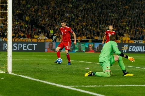 Greece Athens 22 10 2018 UEFA Champions League 2018 19 Season Preliminary Round Group Stage Group E 3 Gameday AEK Athens FC Bayern Muenchen Goal to 0 2 Goalkeeper Robert Lewandowski FCB DeFodi048