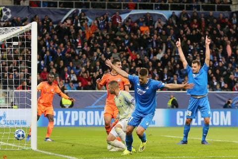 23 10 2018 xtvx Football UEFA Champions League TSG 1899 Hoffenheim Olympique Lyon emspor v l Goal scored Goal scored for goal 1 1 Andrej Kramaric TSG 1899 Hoffenheim Goal celebration Goal scoring DFL DFB REGULATIONS PROHIBIT ANY USE OF PHOTOGRAPH as IMAGE SEQUENCES and or QUASI VIDEO Sinsheim