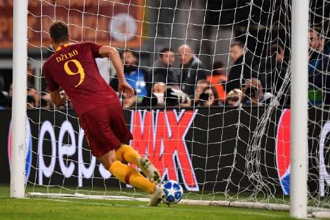 Photo Alfredo Falcone - LaPresse23 10 2018 Roma (Italy SoccerRoma - Cska MoscaUefa Champions League 2018 2019 - Olimpico Stadium of RomaIn the pic:gol dzeko  Copyright: xAlfredoxFalcone LaPresse ALFREDOx