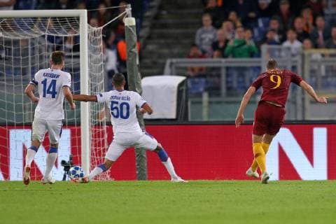 Il gol del 2-0 di Edin Dzeko Roma Goal Celebration Roma Roma 23-10-2018 Stadio Olimpico Football Calcio Uefa Champions League 2018 2019 AS Roma - CSKA Mosca Foto Luca Pagliaricci Insidefoto lucaxpagliaricci
