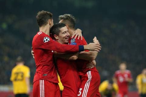 (181024) -- ATHENS, Oct. 24, 2018 -- Bayern s Robert Lewandowski (C) celebrates scoring during the UEFA Champions League Group E match between AEK Athens and Bayern Munich in Athens, Greece, Oct. 23, 2018. ) (SP)GREECE-ATHENS-SOCCER-CHAMPIONS LEAGUE-AEK ATHENS-FC BAYERN MUNICH MariosxLolos 