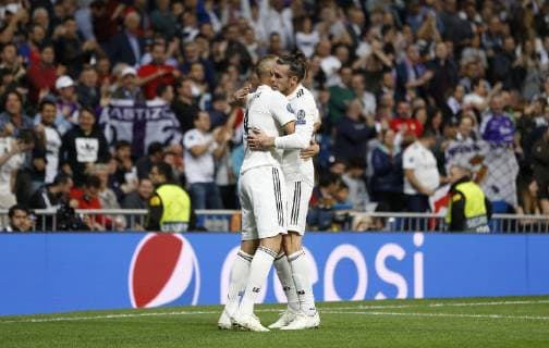 Partido de la Champions League disputado entre Real Madrid y Viktoria Pilsen. En la imagen, Benzema celebra el primer tanto con Gareth Bale.Champions League match played between Real Madrid and Viktoria Pilsen. In this picture, Benzema celebrates the first goal with Gareth Bale. 