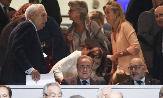 Partido de la Champions League disputado entre Real Madrid y Viktoria Pilsen. En la imagen, Florentino Perez.Champions League match played between Real Madrid and Viktoria Pilsen. In this picture, Florentino Perez. 