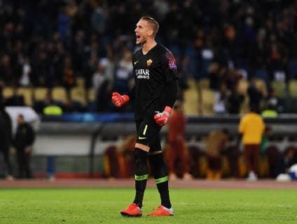 Fußball, CL, AS Rom - ZSKA Moskau IPP20181023 Football - soccer: UEFA Champions League 2018 2019, AS Rom - ZSKA Moskau, esultanza del portire della Roma Robin Olsen. (Verwendung nur in Deutschland - GERMANY ONLY) *** IPP20181023 Football soccer UEFA Champions League 2018 2019 AS Roma CSKA Moscow esultanza del portire della Roma Robin Olsen Use only in Germany GERMANY ONLY 