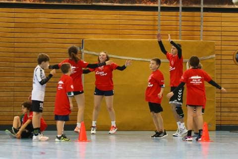 Handball Men 1 Bundesliga Season 2018 19 Holiday Camp of the Füchse Berlin Special Competitors during the Camp 23 10 18 Copyright: xMichaelxHundtx xMatthiasxKochx
