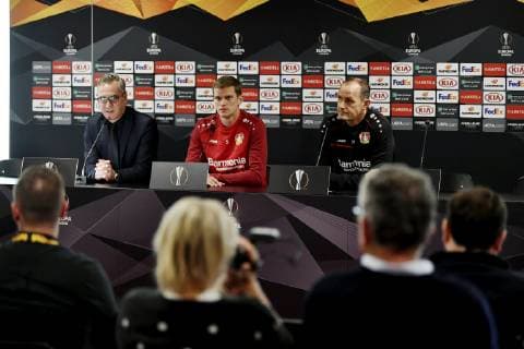 28 10 2018 Zuerich Stadium Letzigrund Pre-match media conference FC Zuerich Bayer Leverkusen UEFA Europa League In the picture Lars Bender Heiko Herrlich Coach Bayer Leverkusen