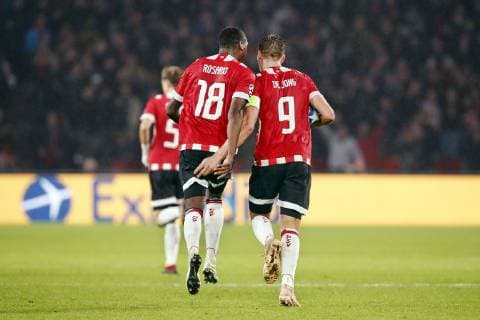 EINDHOVEN, Philips Stadium , 24-10-20-18, football, season 2018 2019 , Football Champions League , PSV - Tottenham Hotspur . PSV midfielder Pablo Rosario (L) and PSV forwarder Luuk de Jong (R) celebrating 2-2 during the game PSV - Tottenham Hotspur . PSV - Tottenham Hotspur  x2564190x