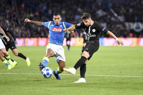 14 JUAN BERNAT (PSG) - 05 ALLAN (NAP) FOOTBALL : Paris SG vs Naples - Ligue des Champions - 24 10 2018 AnthonyBIBARD FEP Panoramic 