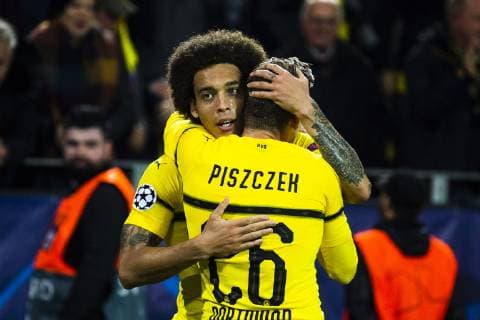 UEFA Champions League UEFA Cup Borussia Dortmund vs Atlético Madrid 24 10 2018 Signal Iduna Park Dortmund GER UEFA CL Borussia Dortmund vs Atlético Madrid UEFA REGULATORY PROPHIBIT ANY USE OF PHOTOGRAPH AS IMAGE SEQUENCES AND OR QUASI VIDEO Pictured picture shows Axel Witsel Borussia Dortmund 28 1 0 and cheers with Lukasz Piszczek Borussia Dortmund 26 in front of the fans nordphotox xRauch nph00251