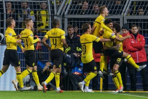 lr Lukasz Piszczek Borussia Dortmund 26 Jacob Bruun Larsen Borussia Dortmund 34 Abdou Diallo Borussia Dortmund 4 Mario Goetze Borussia Dortmund 10 Marco Reus Borussia Dortmund 11 Mahmoud Dahoud Borussia Dortmund 19 and Axel Witsel Borussia Dortmund 28 in goal celebrations after scoring the 1 0 in the Champions League match between Borussia Dortmund and Atletico Madrid on 24 10 2018 Borussia Dortmund vs Atletico Madrid Champions League 24 10 2018 Dortmund Copyright: xSchuelerx xEibnerx-xPressefotox EP_EER