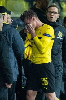 24 10 2018 xkvx UEFA Champions League Borussia Dortmund Atletico Madrid Lukasz Piszczek BVB Borussia Dortmund have to be replaced injured DFL DFB REGULATIONS PROHIBIT ANY USE OF PHOTOGRAPH as IMAGE SEQUENCES and or QUASI VIDEO Dortmund