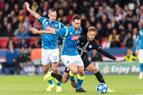 (L-R) Marek Hamsik of SSC Napoli, Mario Rui of SSC Napoli, Neymar da Silva Santos Junior of Paris Saint-Germain during the UEFA Champions League group C match between Paris St Germain and SSC Napoli at the Parc des Princes on October 24, 2018 in Paris, France UEFA Champions League 2018 2019 xVIxVIxImagesx xGerritxvanxKeulenxIVx 12549751