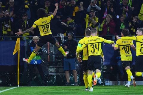 Football Champions League Group Stage 3 Gameday Borussia Dortmund Atletico Madrid on 24 10 2018 at Signal Iduna Park in Dortmund Torjubel to 1 0 by Axel Witsel Dortmund DFL DFB regulations prohibit any use of images as image sequences and or quasi video xRx