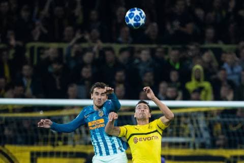 24 10 2018 xkvx Football UEFA Champions League Borussia Dortmund Atlético Madrid Emporio Antoine Griezmann Atlético Madrid Thomas Delaney BVB Borussia Dortmund DFL DFB REGULATIONS PROPHIBIT ANY USE OF PHOTOGRAPH as IMAGE SEQUENCES and or QUASI VIDEO Dortmund