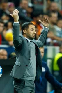 Turkey Istanbul 24 10 2018 UEFA Champions League 2018 19 Season Preliminary Round Group Stage Group D 3 Gameday Galatasaray Istanbul FC Schalke 04 Head Coach Domenico Tedesco S04 gestures gestured DeFodi048