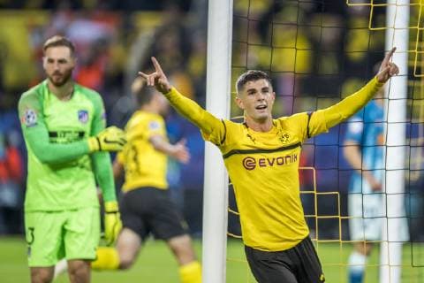 Football UEFA Champions League CL Season 2018 2019 3 Round Borussia Dortmund Athletico Madrid in Dortmund Nordrhein Westfalen Dortmund Christian Pulisic celebrates after scoring a 0-2 Copyright: xKirchner DavidxInderliedx