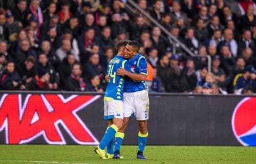 Joie des joueurs de l equipe SSC Napoli - But de Mertens ( SSC Napoli ) FOOTBALL : Paris Saint Germain vs Naples - Ligue des Champions - Paris - 24 10 2018 FedericoPestellini Panoramic 