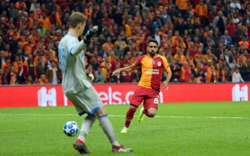 Galatasaray s Mugdat Ã‡elikduring Galatasaray - Schalke UEFA Champions League game at Turk Telekom Arena, 25th Oct. 2018  Copyright: TolgaxAdanali 16155317