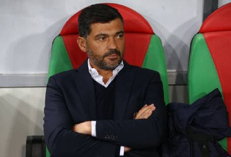 MOSCOW, RUSSIA â€“ OCTOBER 24, 2018: FC Porto head coach Sergio Conceicao in their 2018 19 UEFA Champions League Group D Round 3 football match against FC Lokomotiv Moscow at RZD Arena Stadium. Anton Novoderezhkin TASS  TS095134