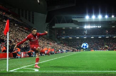 Liverpool s Trent Alexander-Arnold takes a corner during the UEFA Champions League match at Anfield Stadium, Liverpool. Picture date 24th October 2018. Picture credit should read: Matt McNulty Sportimage EDITORIAL USE ONLY. No use with unauthorised audio, video, data, fixture lists, club league logos or live services. Online in-match use limited to 120 images, no video emulation. No use in betting, games or single club league player publications.
