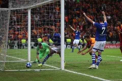 24 10 2018 Football Season 2018 2019 Champions League 3 Gameday Galatasaray Istanbul FC Schalke 04 Breel EMBOLO FC Schalke 04 scored a goal off Istanbul Türk Telekom Stadyumu Turkey