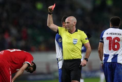 MOSCOW, RUSSIA â€“ OCTOBER 25, 2018: FC Lokomotiv Moscowâ€™s Solomon Kvirkvelia shown the red card by referee Bobby Madden, and FC Portoâ€™s Hector Herrera in their 2018 19 UEFA Champions League Group D Round 3 football match against at RZD Arena Stadium; FC Porto wins 3-1. Sergei Savostyanov TASS  TS095168