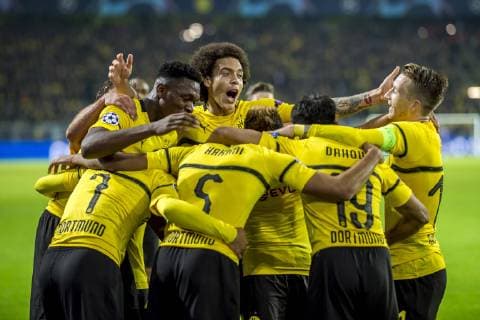Football UEFA Champions League CL Season 2018 2019 3 Matchday Borussia Dortmund Athletico Madrid in Dortmund North Rhine Westphalia The Dortmund players cheer for the goal to 3 0 Copyright: xKirchner DavidxInderliedx