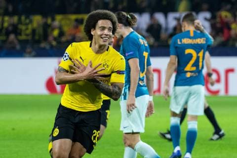 24 10 2018 xkvx Football UEFA Champions League Borussia Dortmund Atletico Madrid emporer sc Goal celebration celebrate the goal 1 0 by Axel Witsel Borussia Dortmund DFL DFB REGULATIONS PROHIBIT ANY USE OF PHOTOGRAPHS as IMAGE SEQUENCES and or QUASI VIDEO Dortmund