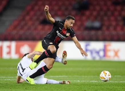 SOCCER EUROPE LEAGUE SEASON 2018 2019 Group stage FC Zuerich Bayer 04 Leverkusen 25 10 2018 Karim Bellarabi re Bayer 04 Leverkusen against Hekuran Kryezin Boden FC Zuerich