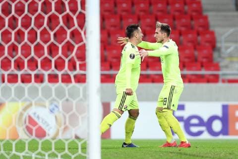 TRNAVA 25.10.2018 PILKA NOZNA FOOTBALL LIGA EUROPY - UEFA EUROPA LEAGUE SPARTAK TRNAVA - DINAMO ZAGRZEB ZAGREB NZ. MARIO GAVRANOVIC (DINAMO) IZET HAJROVIC (DINAMO) RADOSC CELEBRATE FOT. MICHAL CHWIEDUK FOKUSMEDIA.COM.PL NEWSPIX.PL --- Newspix.pl  181025CHW043
