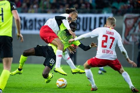 25 10 2018 xkvx Football UEFA Europa League RB Leipzig Celtic Glasgow emporer Yussuf Poulsen RB Leipzig Kouassi Eboue Celtic Glasgow Konrad Laimer RB Leipzig DFL DFB REGULATIONS PROHIBIT ANY USE OF PHOTOGRAPH as IMAGE SEQUENCES and or QUASI VIDEO Leipzig