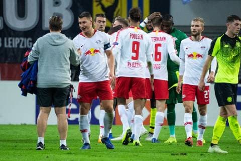 25 10 2018 xkvx Football UEFA Europa League RB Leipzig Celtic Glasgow emspor v l RB Leipzig Players celebrate cheering after the match DFL DFB REGULATIONS PROHIBIT ANY USE OF PHOTOGRAPH as IMAGE SEQUENCES and or QUASI VIDEO Leipzig
