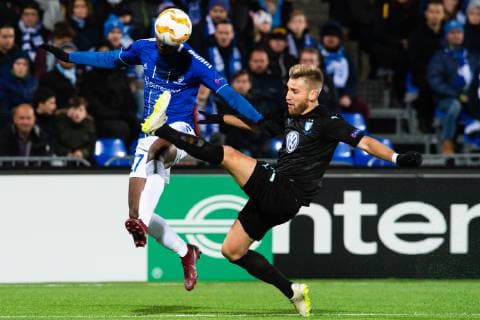 181025 Rashad Muhammad of Sarpsborg 08 and Rasmus Bengtsson of Malmö FF during the Europe League group stage match between Sarpsborg 08 and Malmö FF on October 25, 2018 in Sarpsborg Photo Fredrik Varfjell PICTURE BOD N Code FV 150152  Copyright: FREDRIKxVARFJELL BB181025FV017