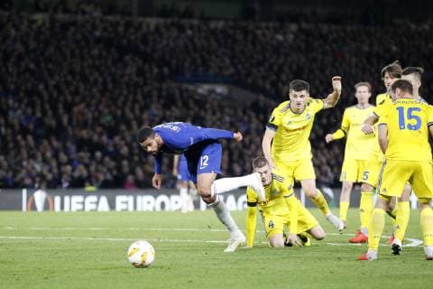 The ball evades Ruben Loftus-Cheek of Chelsea during the UEFA Europa League group stage match between Chelsea and FC BATE Borisov at Stamford Bridge, London, England on 25 October 2018. Copyright: xCarltonxMyriex 21630004