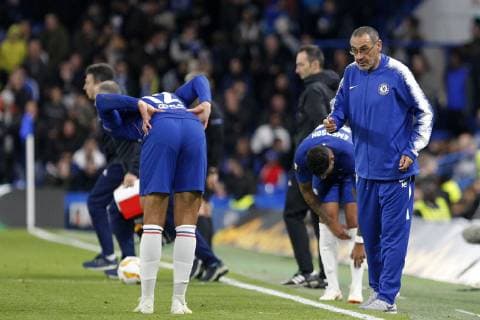 Chelsea FC manager, Maurizio Sarri offers advice to Ruben Loftus-Cheek of Chelsea during the UEFA Europa League group stage match between Chelsea and FC BATE Borisov at Stamford Bridge, London, England on 25 October 2018. Copyright: xCarltonxMyriex 21630035