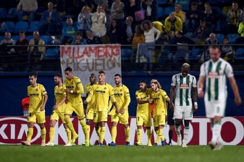 October 25, 2018 - Vila-Real, Castellon, Spain - Ekambi of Villarreal celebrates goal with teammates Group G match of the UEFA Europa League between Villarreal CF and Rapid Wien at La Ceramica Stadium Villarreal, Spain on October 25, 2018. Villarreal CF v SK Rapid Wien - UEFA Europa League  - ZUMAn230 20181025_zaa_n230_384 Copyright: xJosexBretonx