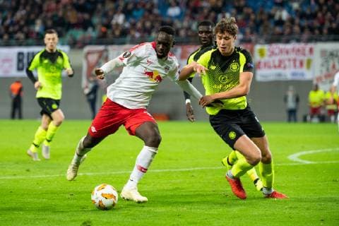 (181026) -- LEIPZIG, Oct. 26, 2018 -- Leipzig s Jean-Kevin Augustin (front L) vies with Celtic s Jack Hendry (front R) during a third round match in Group B of UEFA Europa League between RB Leipzig of Germany and Celtic FC of Scotland, in Leipzig, Germany, on Oct. 25, 2018. Leipzig won 2-0. ) (SP)GERMANY-LEIPZIG-SOCCER-UEFA EUROPA LEAGUE-LEIPZIG VS CELTIC KevinxVoigt 