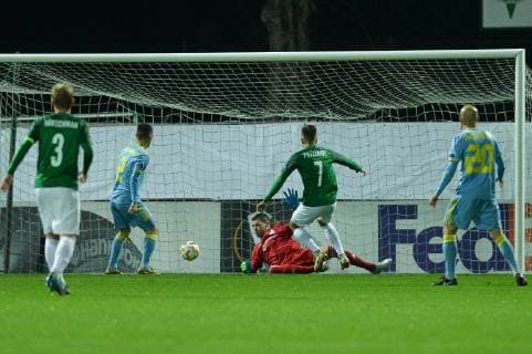 Goalkeeper Nenad Eric (Astana) and Jakub Povazanec (Jablonec; center) in action during the 3rd round of the European UEFA Europa League, match FK Jablonec vs FC Astana, in Jablonec nad Nisou, Czech Republic, on October 25, 201878. (CTKxPhoto VitxCerny) CTKPhotoP201810251242901  CEV 1