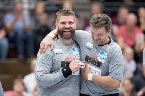 Luebbecke Germany 26 10 2018 Charity match 2018 2019 DHB Allstars vs Kreisauswahl Minden Luebbecke Aaron Ziercke Markus Baur Luebbecke North Rhine Westphalia Germany Merkur Arena