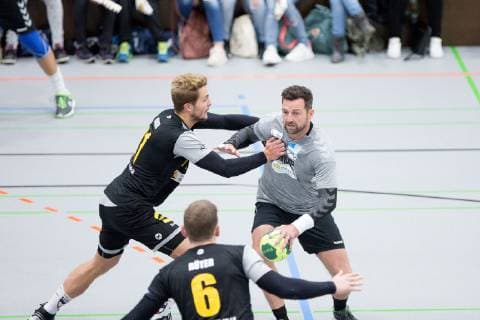Luebbecke Germany 26 10 2018 Charity match 2018 2019 DHB Allstars vs Kreisauswahl Minden Luebbecke L R Eike Böker Boeker Lucas Rüter Rueter Florian Kehrmann Luebbecke North Rhine Westphalia Germany Merkur Arena