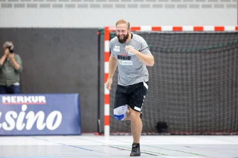Luebbecke Germany 26 10 2018 Charity match 2018 2019 DHB Allstars vs Kreisauswahl Minden Luebbecke Robert Harting Luebbecke North Rhine Westphalia Germany Merkur Arena