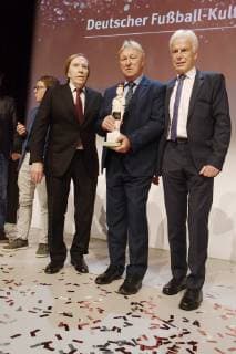 Günter Netzer Horst Hrubesch and laudator Rainer Holzschuh Walther Bensemann Prize 2018 Nuremberg Copyright: xEIBNER RZYx EP_RZY