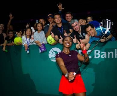 Sport Themen der Woche KW43 Sport Bilder des Tages October 27, 2018 - Kallang, SINGAPORE - Sloane Stephens of the United States celebrates winning her semifinal at the 2018 WTA Tennis Damen Finals tennis tournament 2018 WTA Finals - 27 Oct - ZUMAa181 20181027_zaa_a181_031 Copyright: xAFP7x