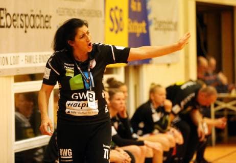 TV Nellingen SV Union Halle Neustadt Germany Stuttgart 27 10 2018 Handball Women Bundesliga Season 2018 2019 TV Nellingen SV Union Halle Neustadt Tanja Logvin Coach SV Union Halle Neustadt