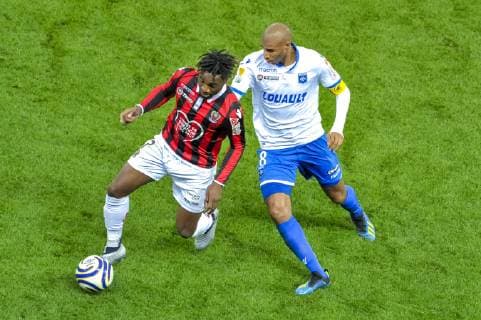 Allan Saint Maximin (OGC Nice) - Jordan Adeoti (AJ Auxerre) FOOTBALL : OGC Nice vs AJ Auxerre - Coupe de la Ligue - Nice - 31 10 2018 NorbertScanella Panoramic 
