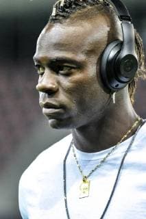 Fußball, Mario Balotelli vor dem Spiel des OGC Nizza Mario Balotelli (OGC Nice) FOOTBALL : OGC Nice vs Amiens SC - Ligue 1 Conforama - Nice - 03 11 2018 NorbertScanella Panoramic 