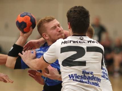 HANDBALL Oberliga 13 10 2018 VfR Eintracht Wiesbaden TV Büttelborn Henkelmann Pascal Eintracht