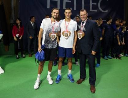 04 11 2018 Tennis ATP Challenger Cup Bauer Watertechnology Cup 2018 International German Indoor Championships Final Single DaMa Group picture after end of match v l Ruben Bemelmans BEL Antoine Hoang FRA Marcus Slany