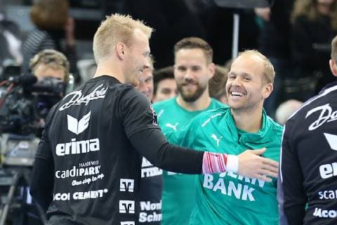 SG Flensburg Handewitt vs Skjern Handbold Handball EHF Champions League Group Phase 04 11 18 Anders Zachariassen SG Flensburg Handewitt 22 with Anders Eggert Skjern Handbold 07 xmmkx